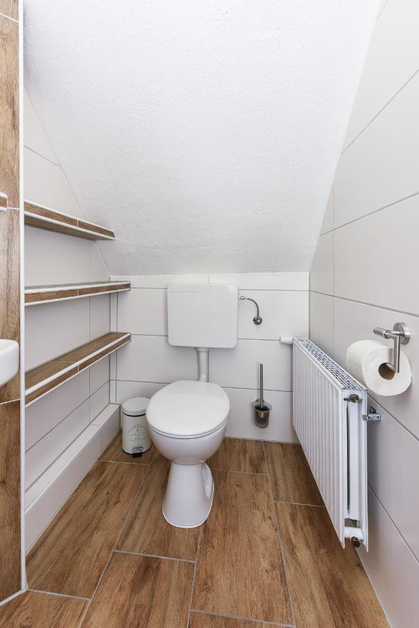 Friesenmeer Ferienwohnung Vier Bensersiel Kültér fotó